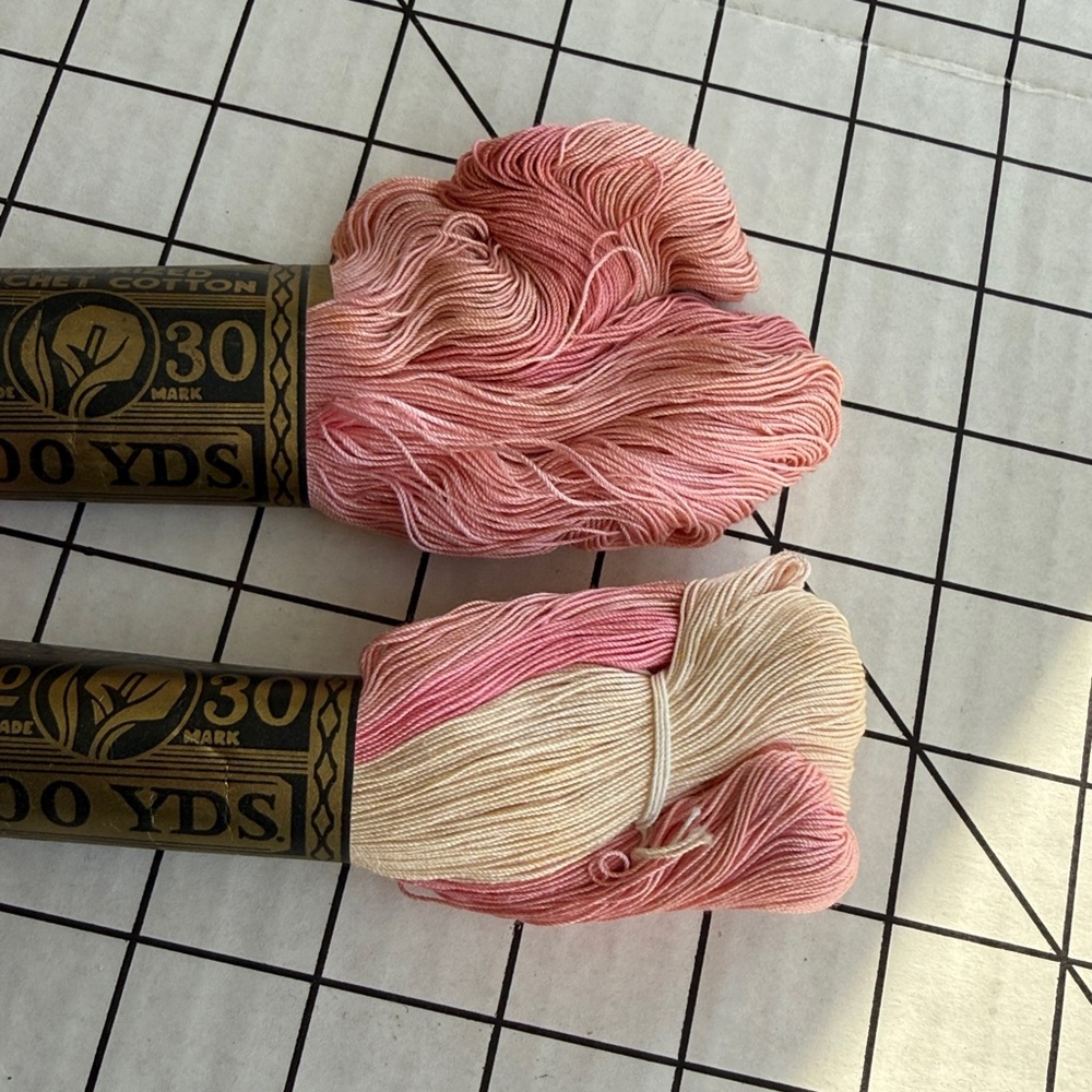 Vintage Daisy Mercerized Crochet Cotton Thread Lot – No. 30, 400 Yds – Pastel - Picture 14 of 16